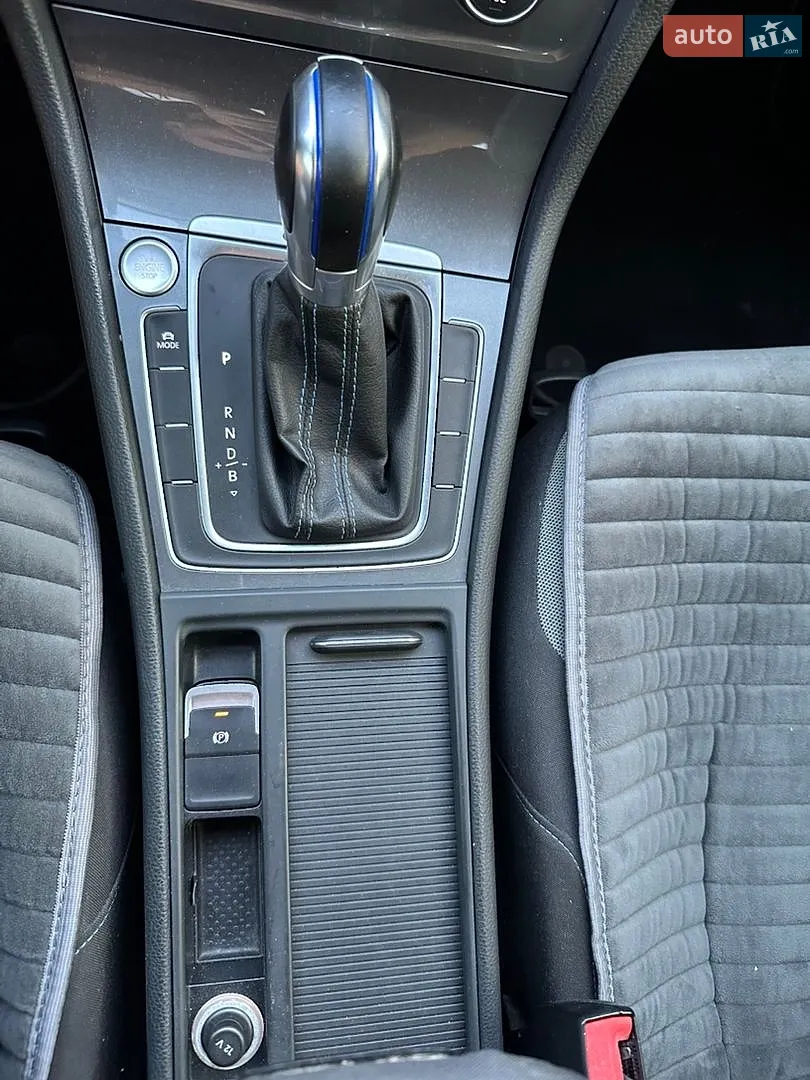 2016 Volkswagen Golf - мініатюра 20
