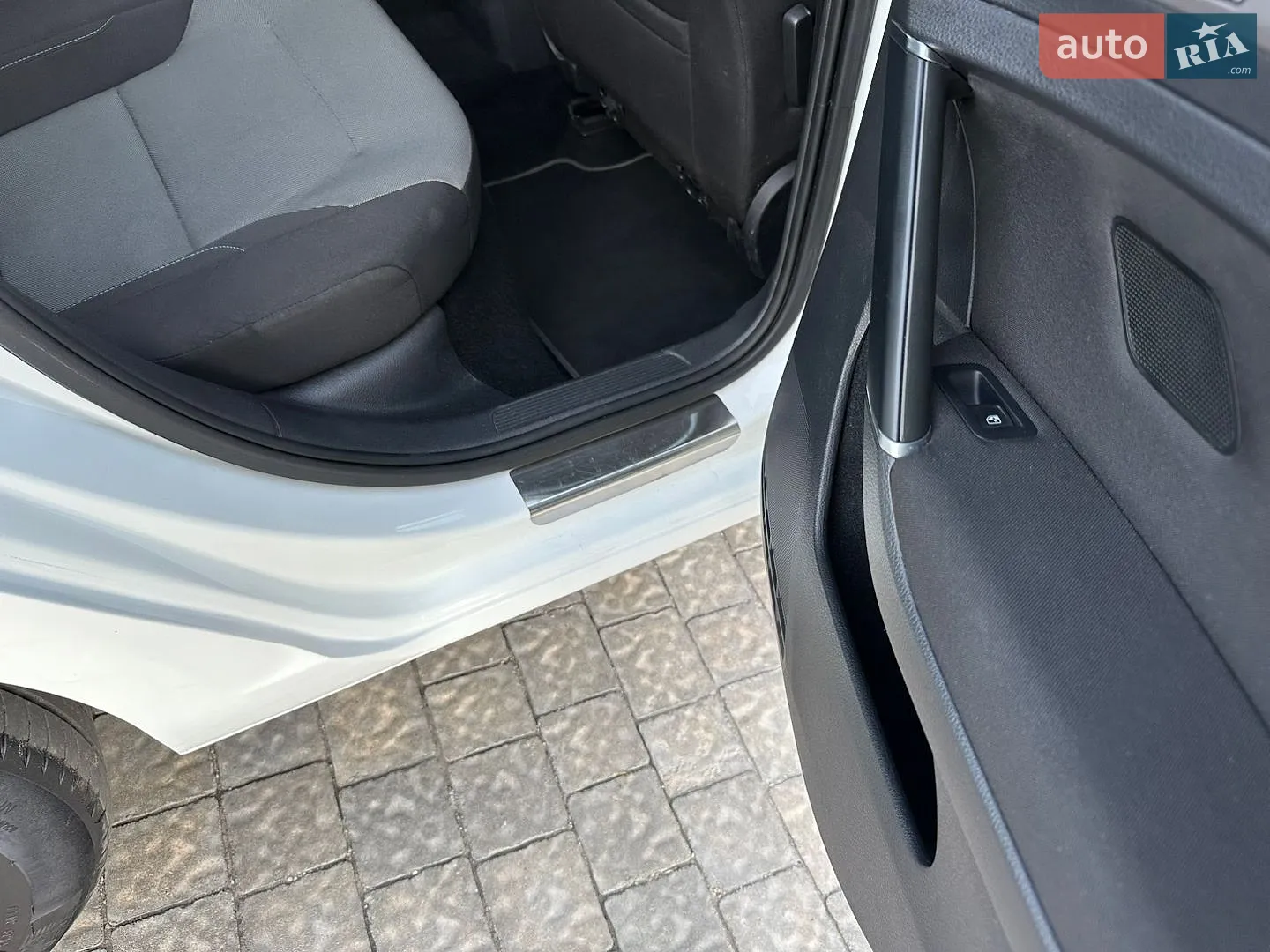 2016 Volkswagen Golf - мініатюра 27