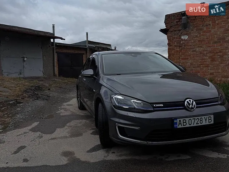 Volkswagen e-Golf