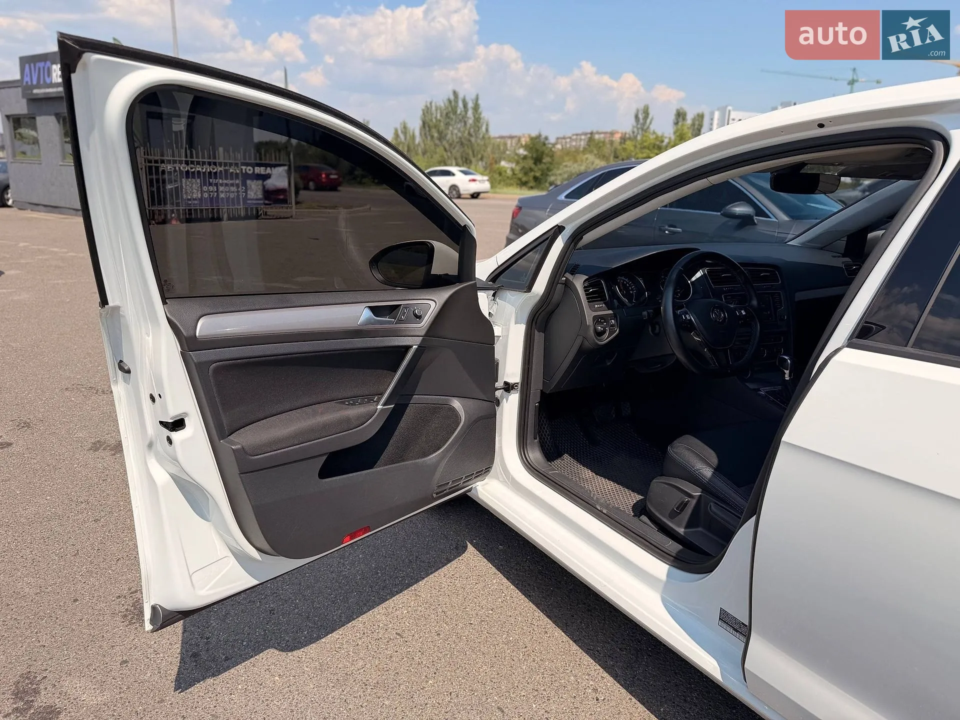 2016 Volkswagen Golf - мініатюра 37