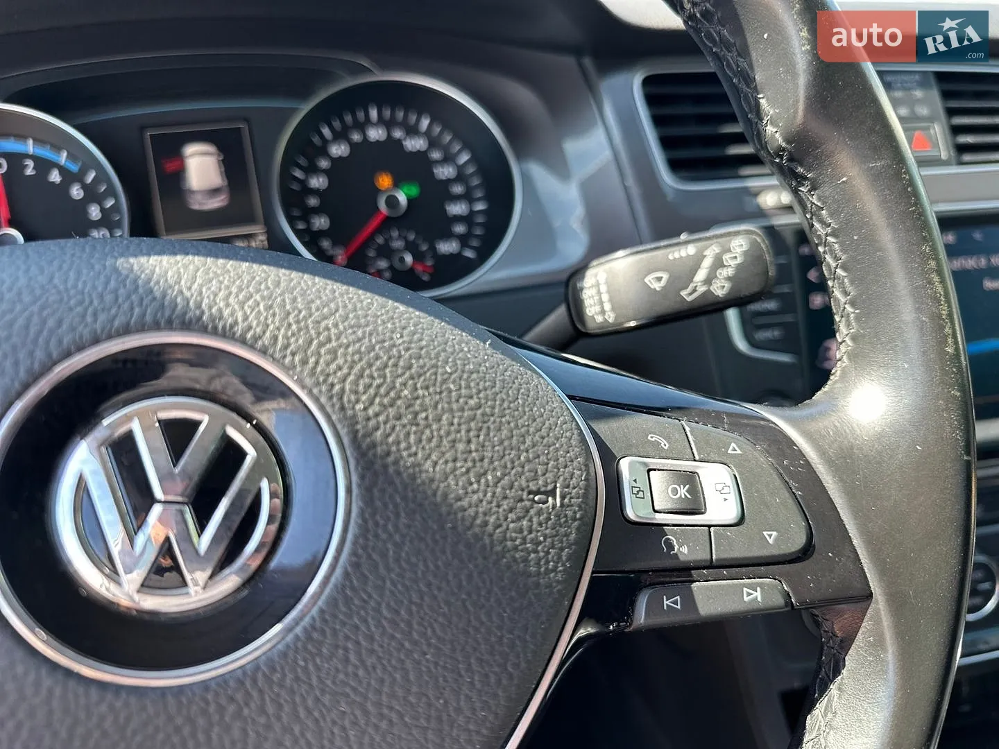 2015 Volkswagen Golf - мініатюра 37