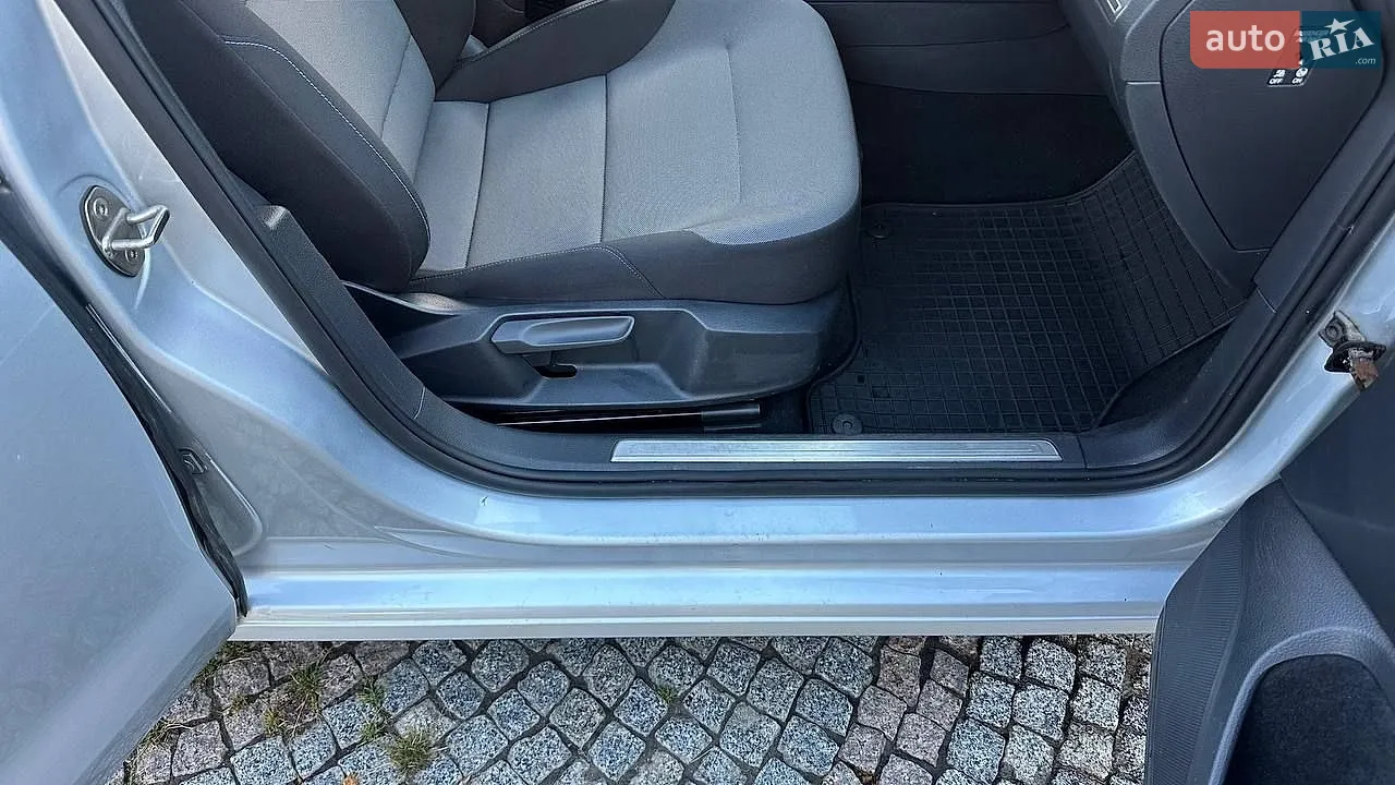 2015 Volkswagen Golf - мініатюра 16