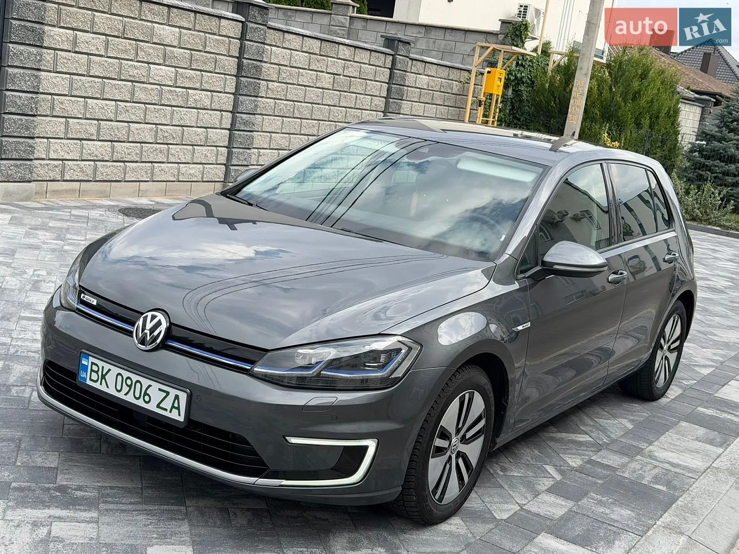 2017 Volkswagen Golf - мініатюра 2