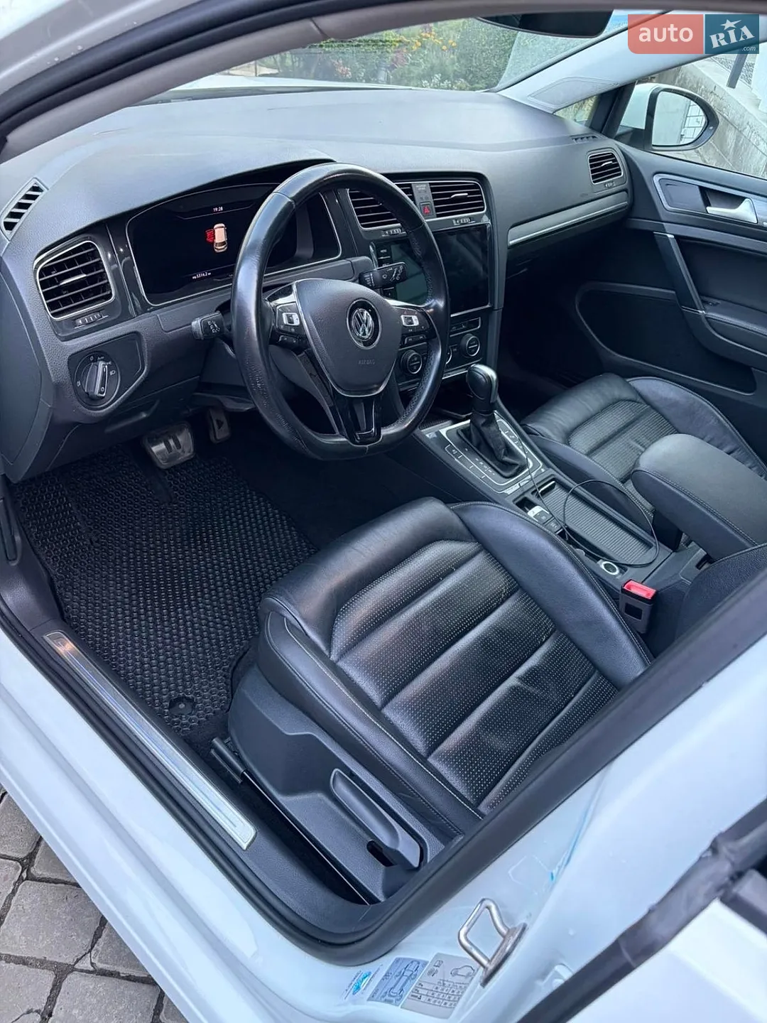 2019 Volkswagen Golf - мініатюра 6