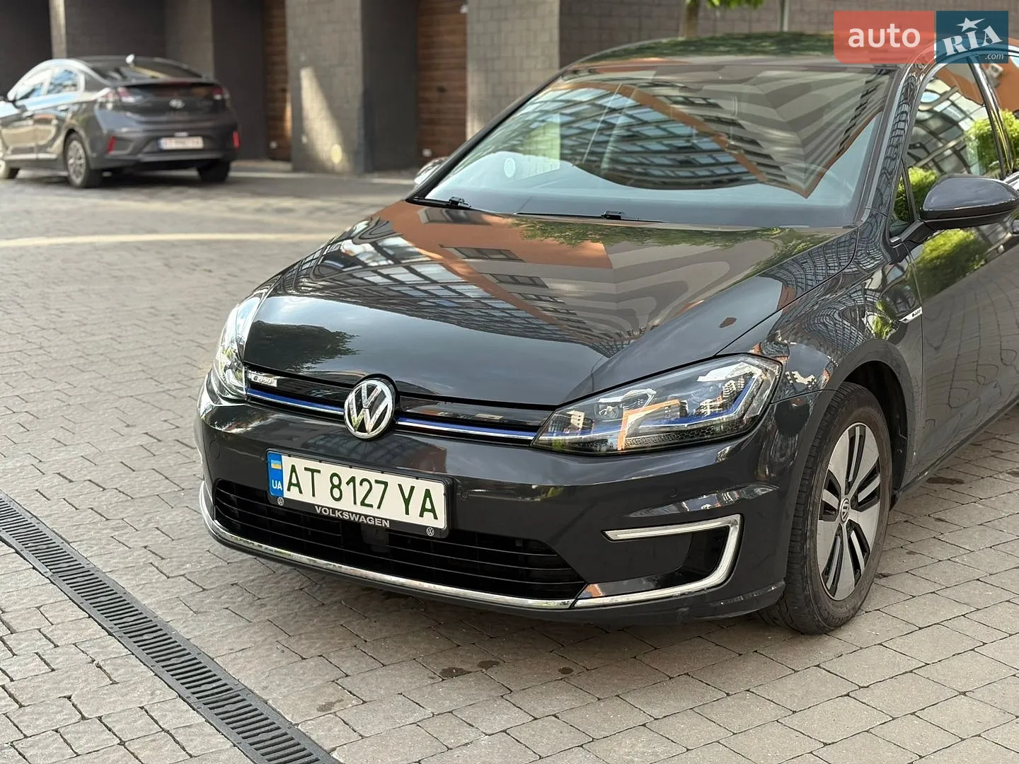2017 Volkswagen Golf - мініатюра 2