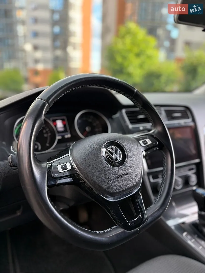 2017 Volkswagen Golf - мініатюра 15