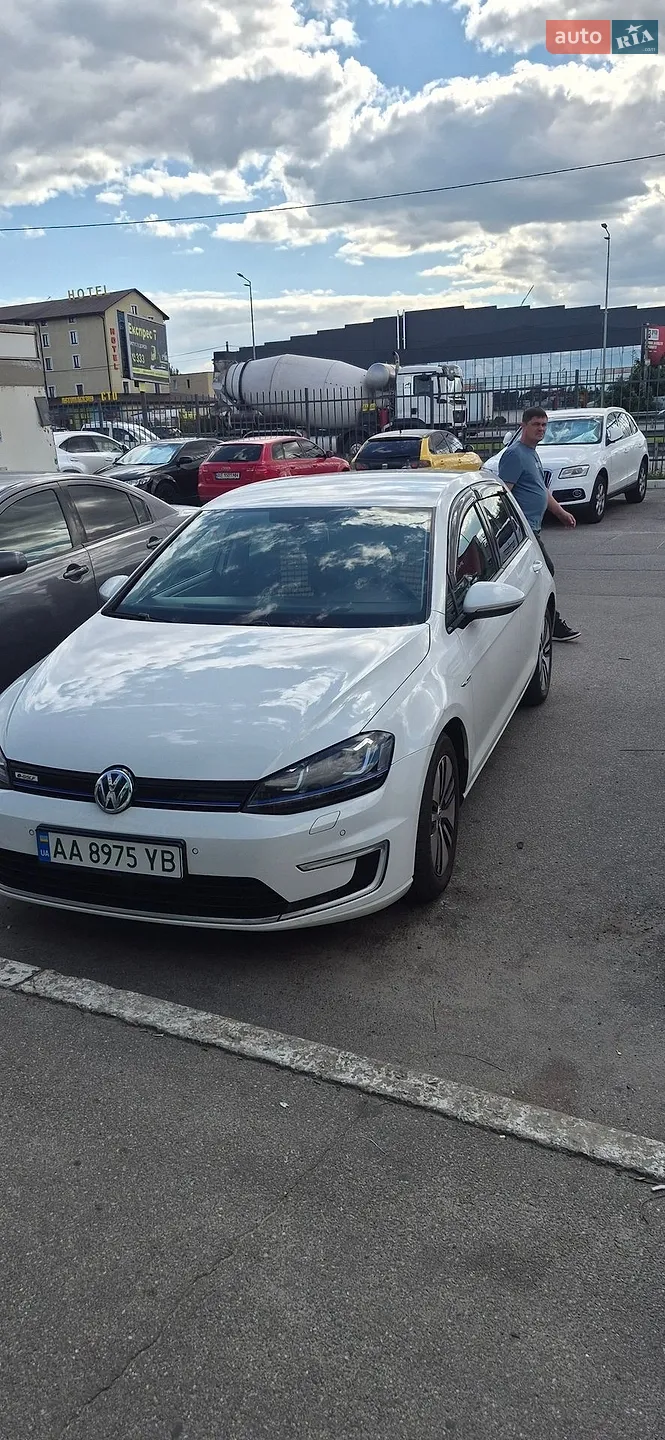 2016 Volkswagen Golf - фото 1