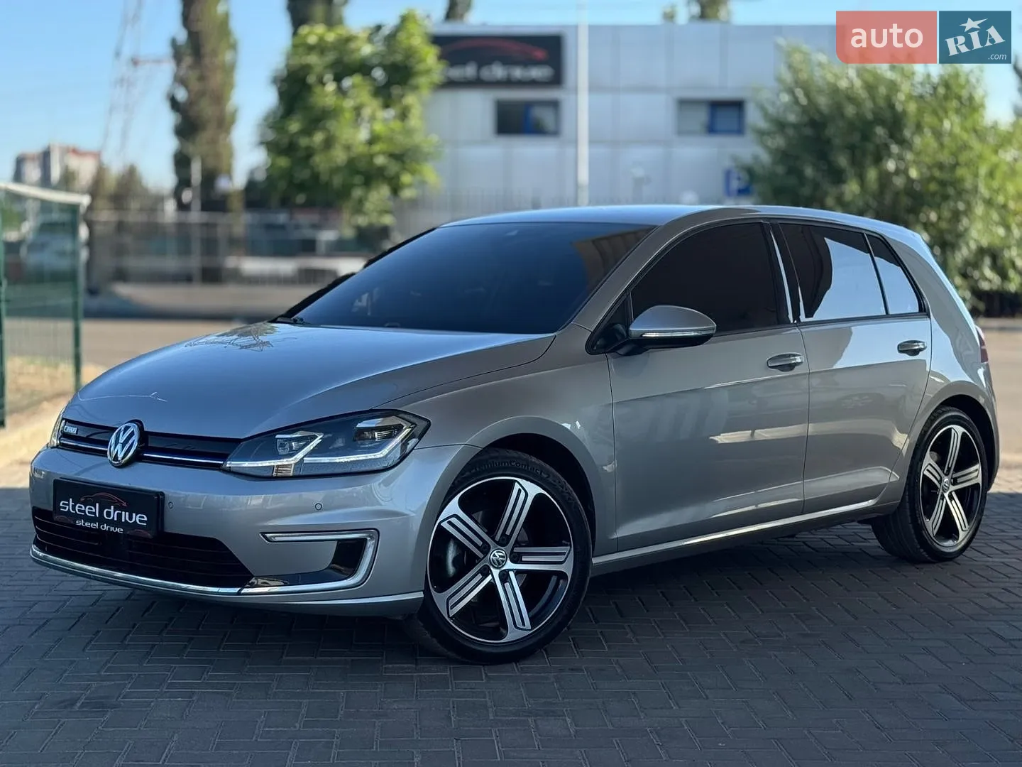 2018 Volkswagen Golf - мініатюра 2