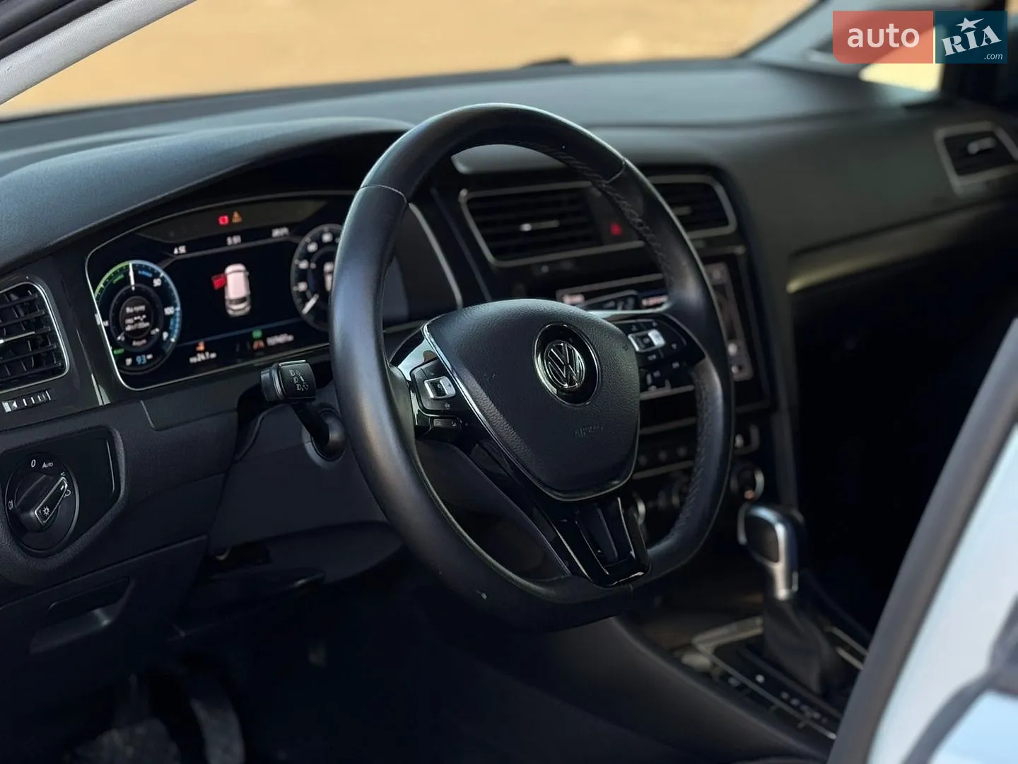 2018 Volkswagen Golf - мініатюра 9