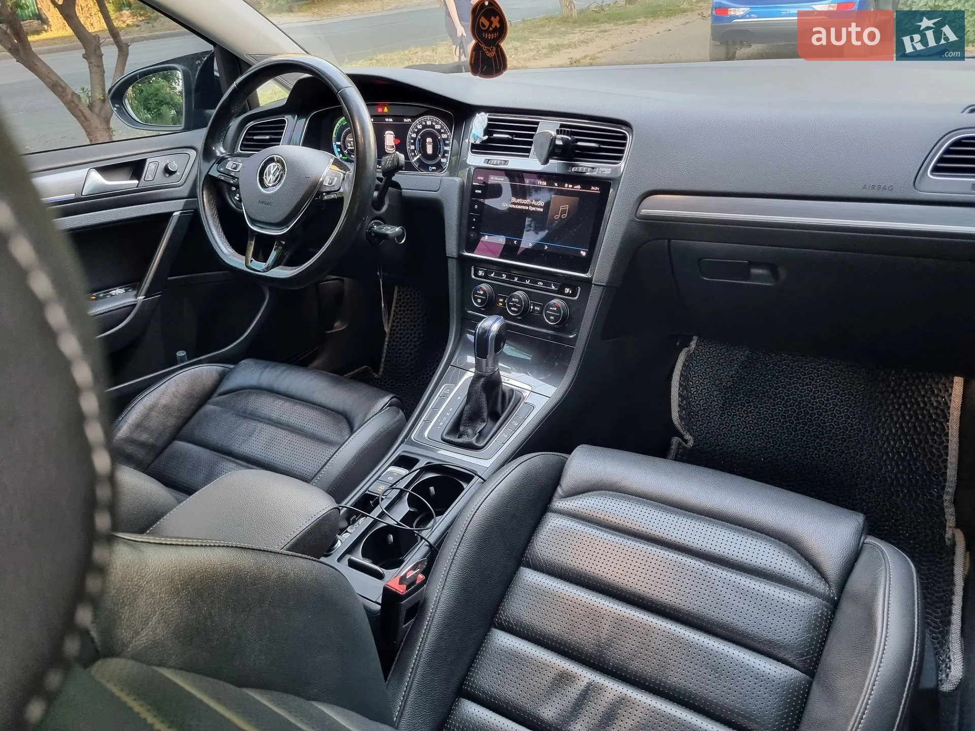 2017 Volkswagen Golf - мініатюра 23