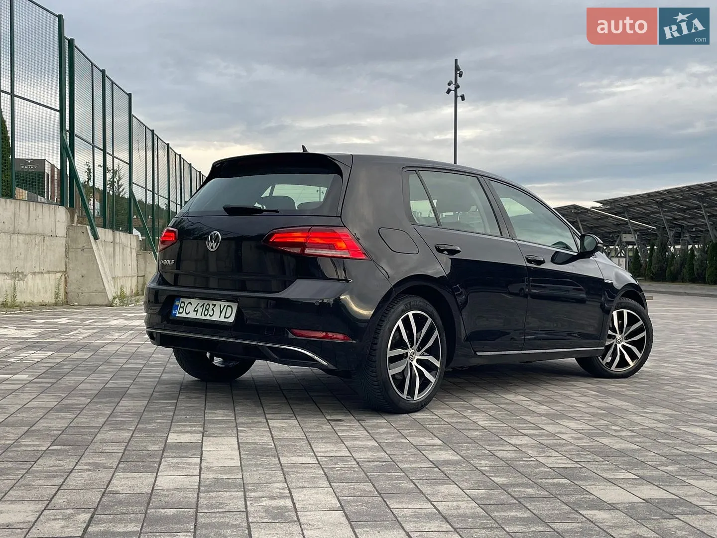 2019 Volkswagen Golf - мініатюра 10