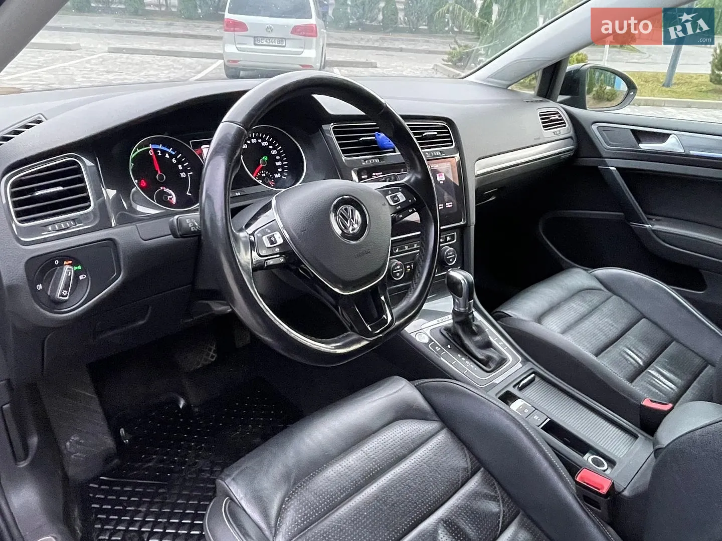 2019 Volkswagen Golf - мініатюра 41
