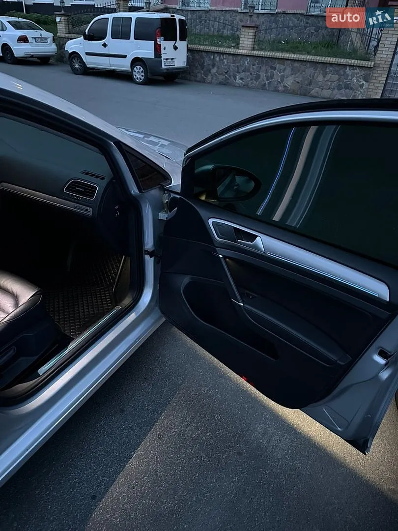 2015 Volkswagen Golf - мініатюра 30