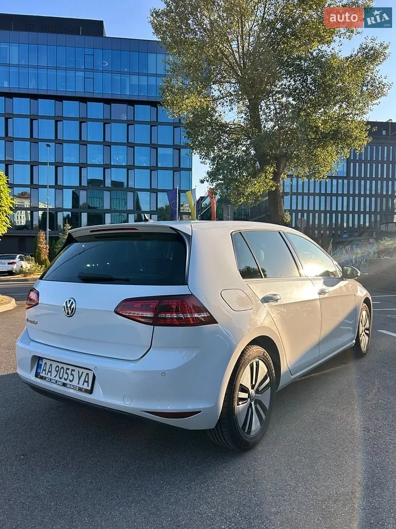 2016 Volkswagen Golf - мініатюра 4