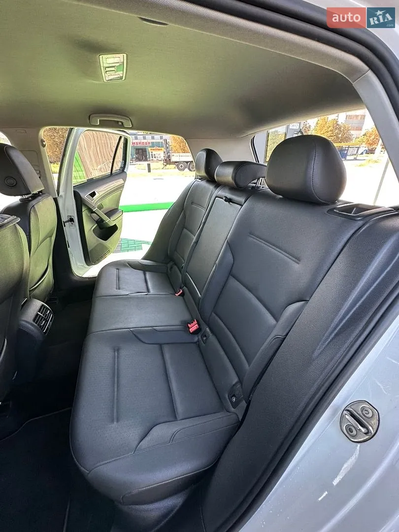 2015 Volkswagen Golf - мініатюра 21