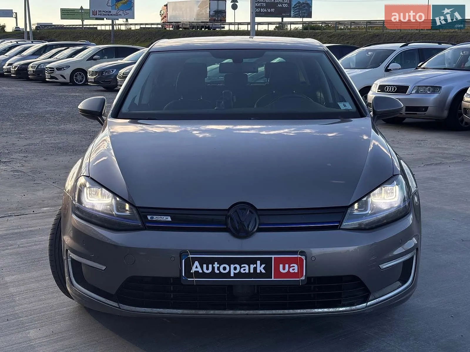 2014 Volkswagen Golf - мініатюра 2