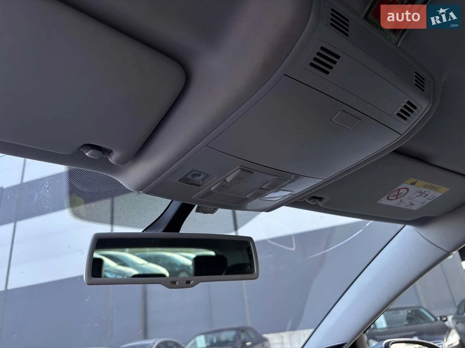 2014 Volkswagen Golf - мініатюра 35