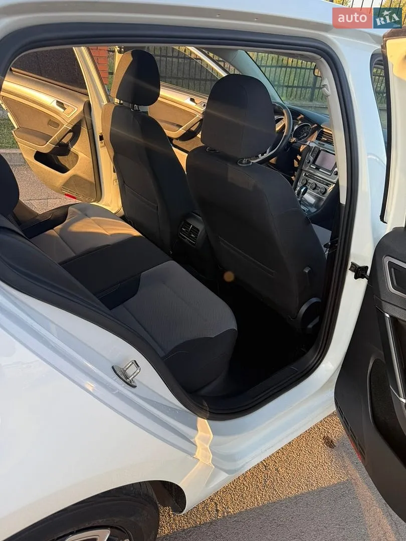 2014 Volkswagen Golf - мініатюра 13