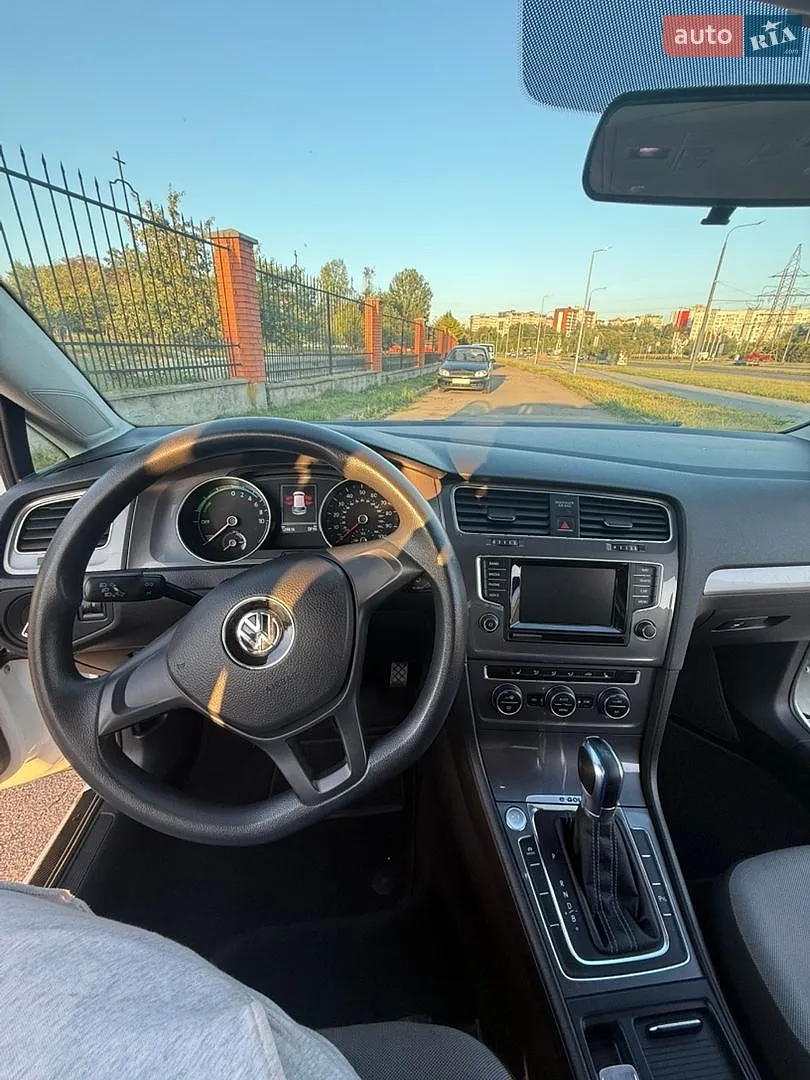 2014 Volkswagen Golf - мініатюра 16