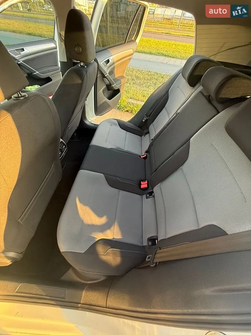 2014 Volkswagen Golf - мініатюра 17