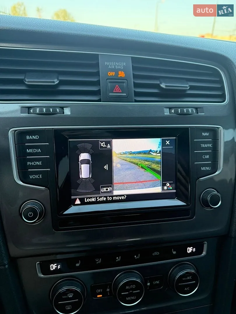 2014 Volkswagen Golf - мініатюра 21
