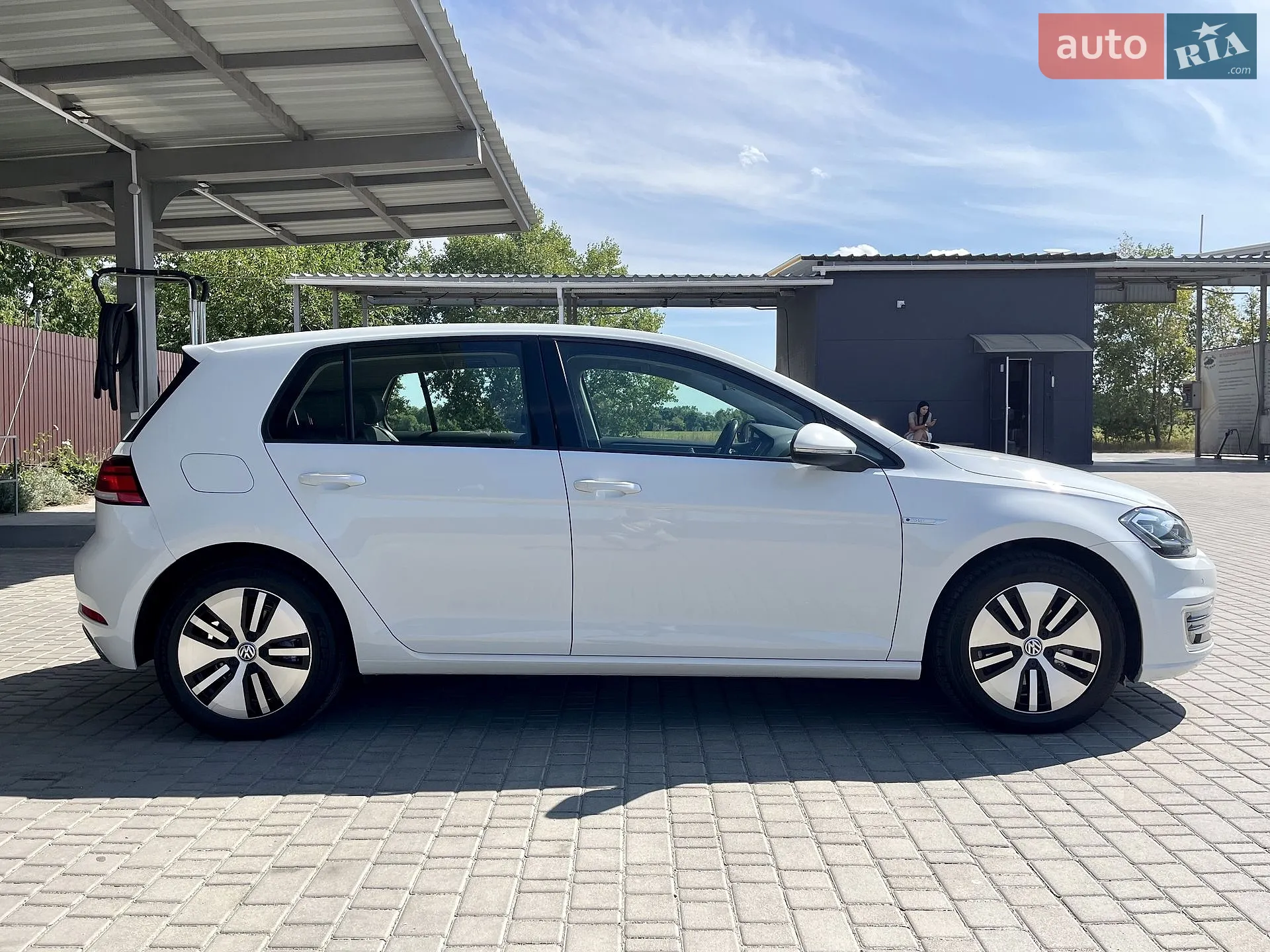 2020 Volkswagen Golf - мініатюра 8