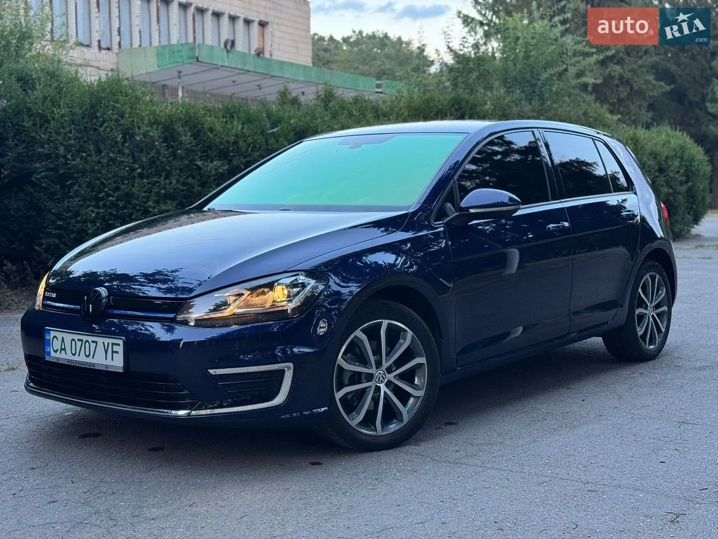 2017 Volkswagen Golf - фото 1