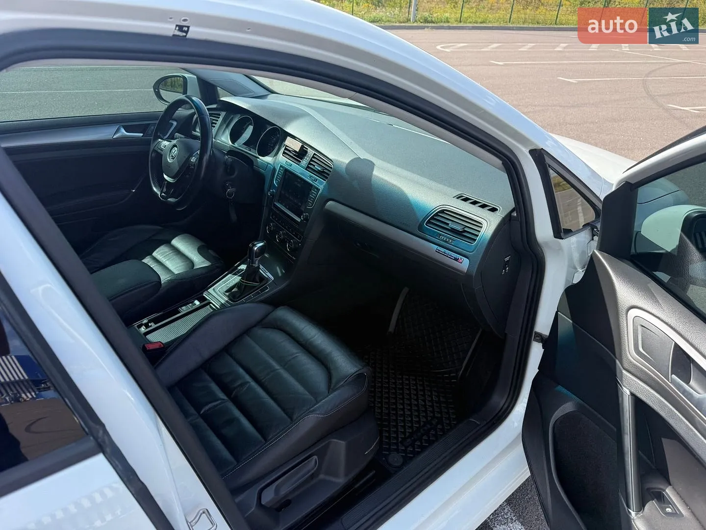 2015 Volkswagen Golf - мініатюра 13