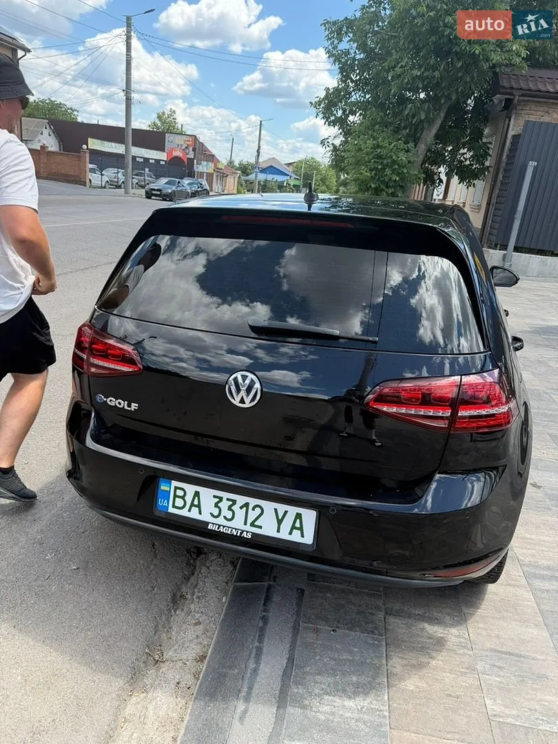 2014 Volkswagen Golf - мініатюра 4