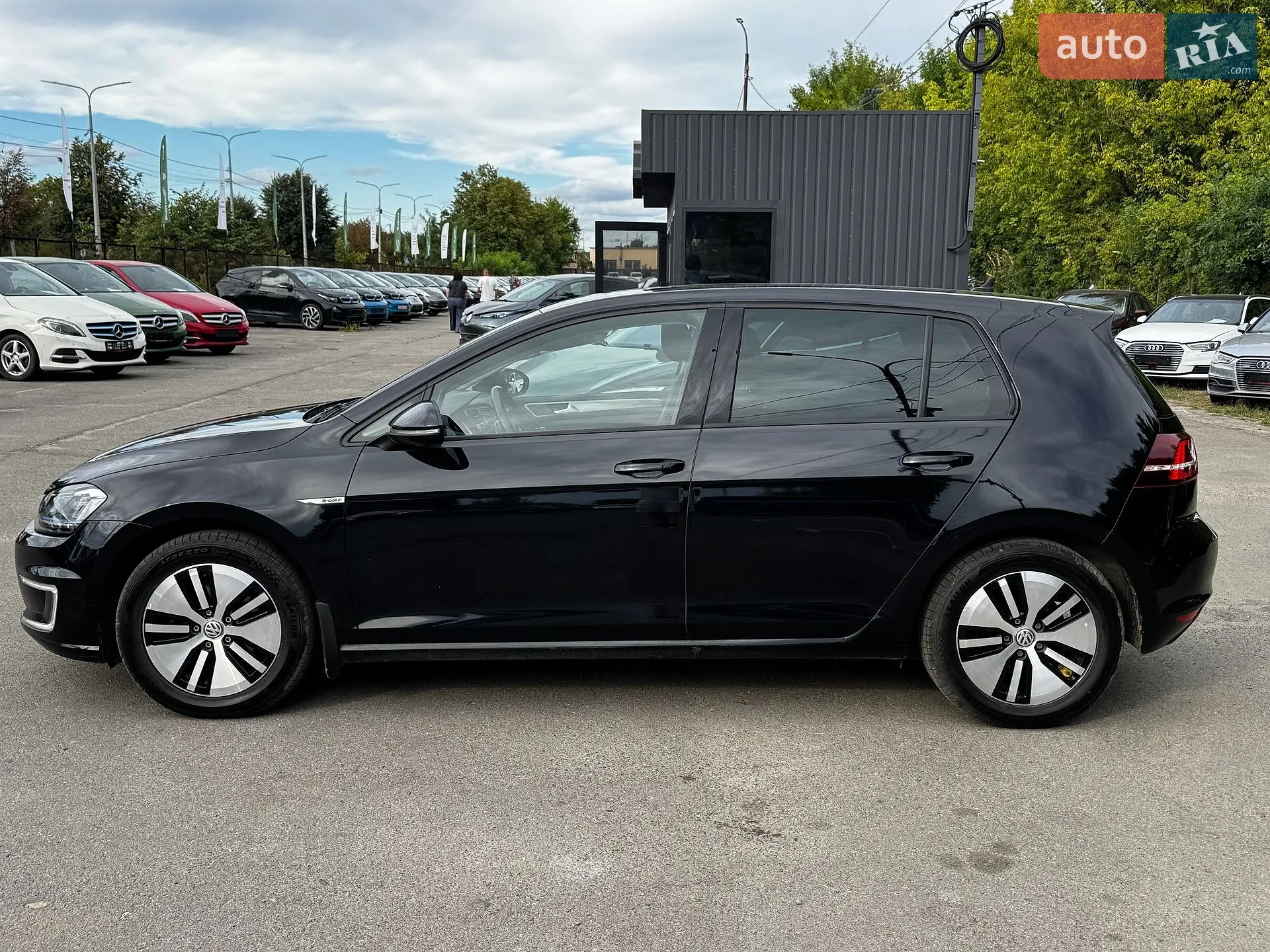 2016 Volkswagen Golf - мініатюра 12