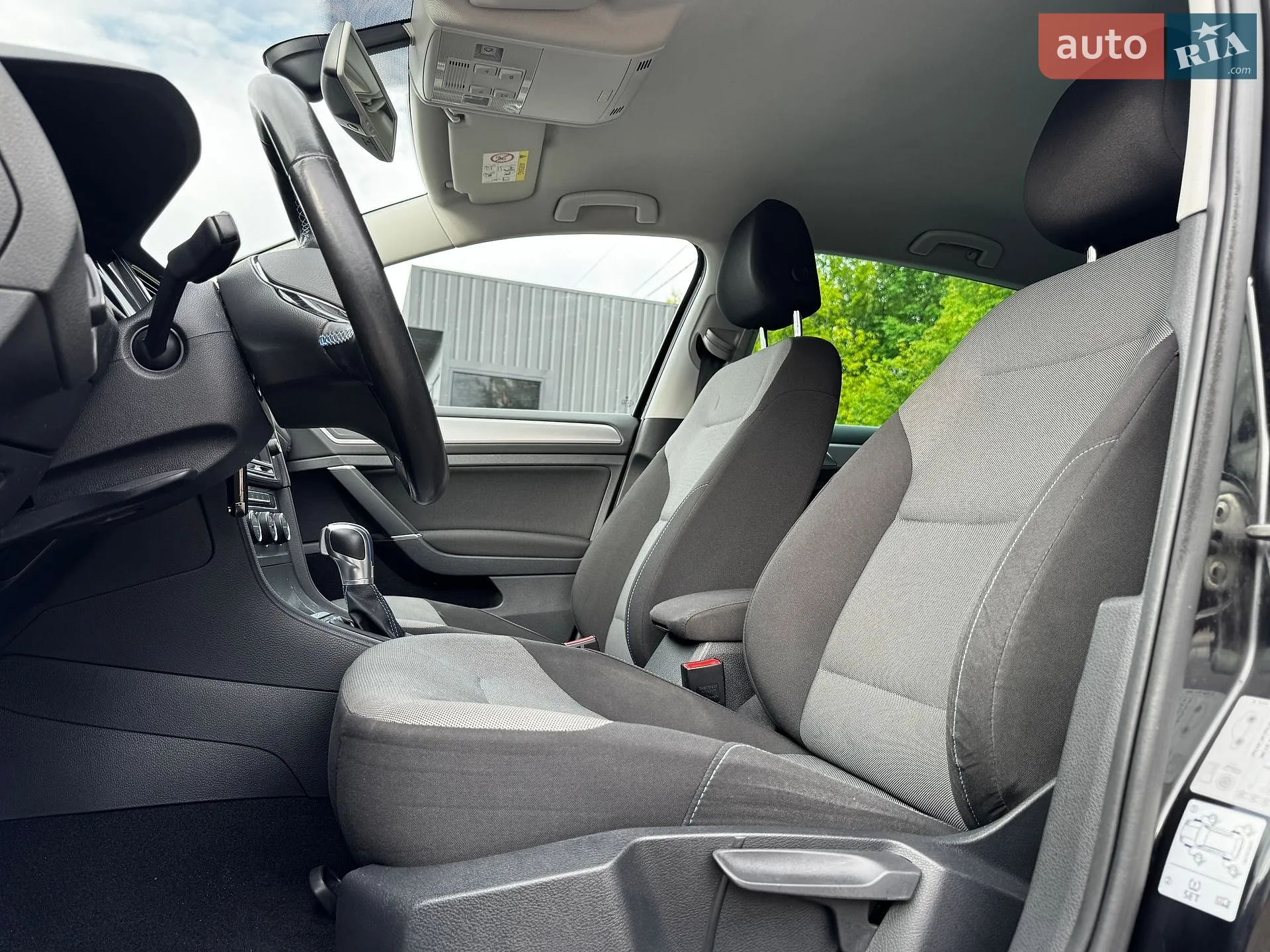 2016 Volkswagen Golf - мініатюра 17