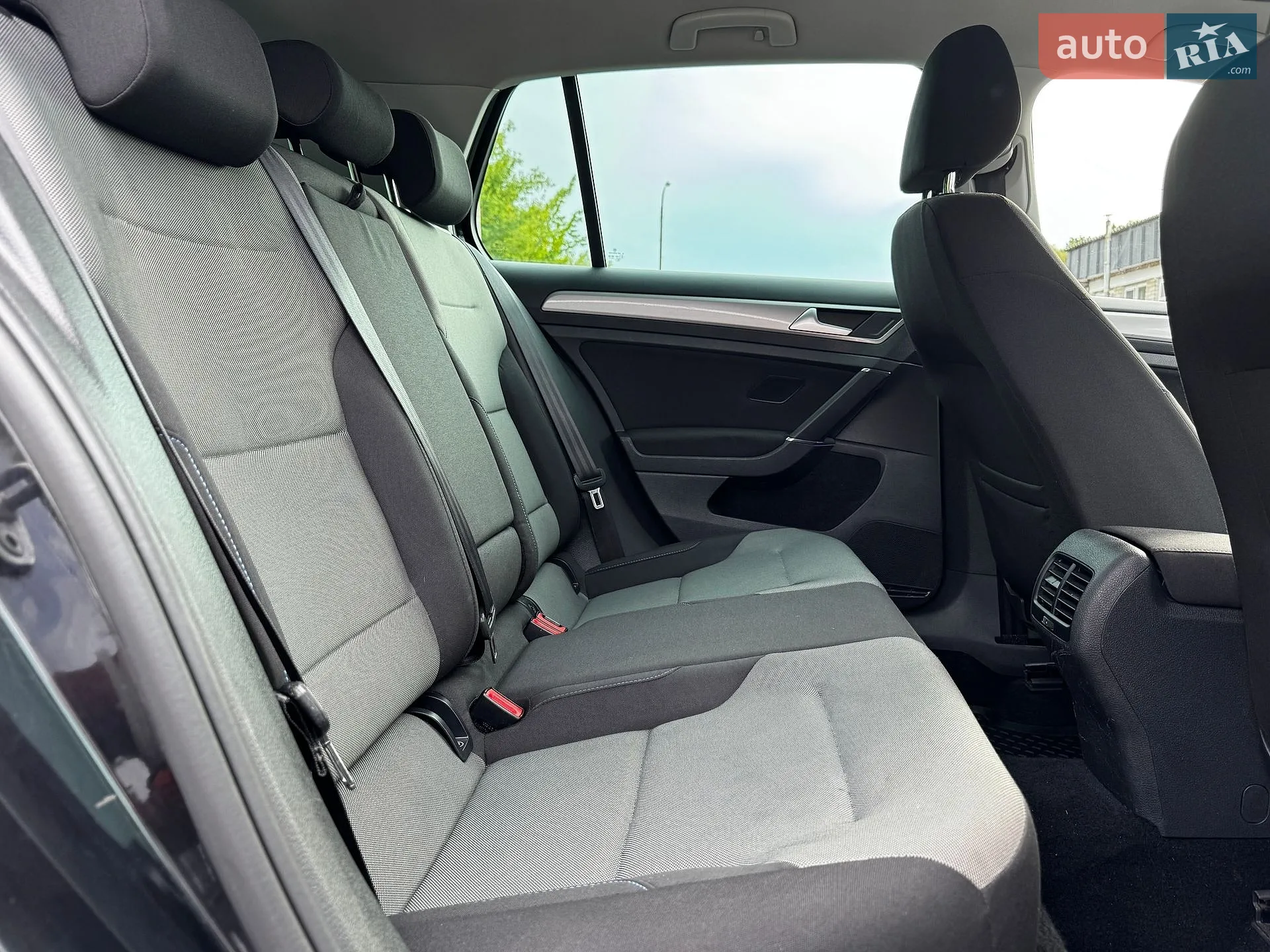 2016 Volkswagen Golf - мініатюра 19