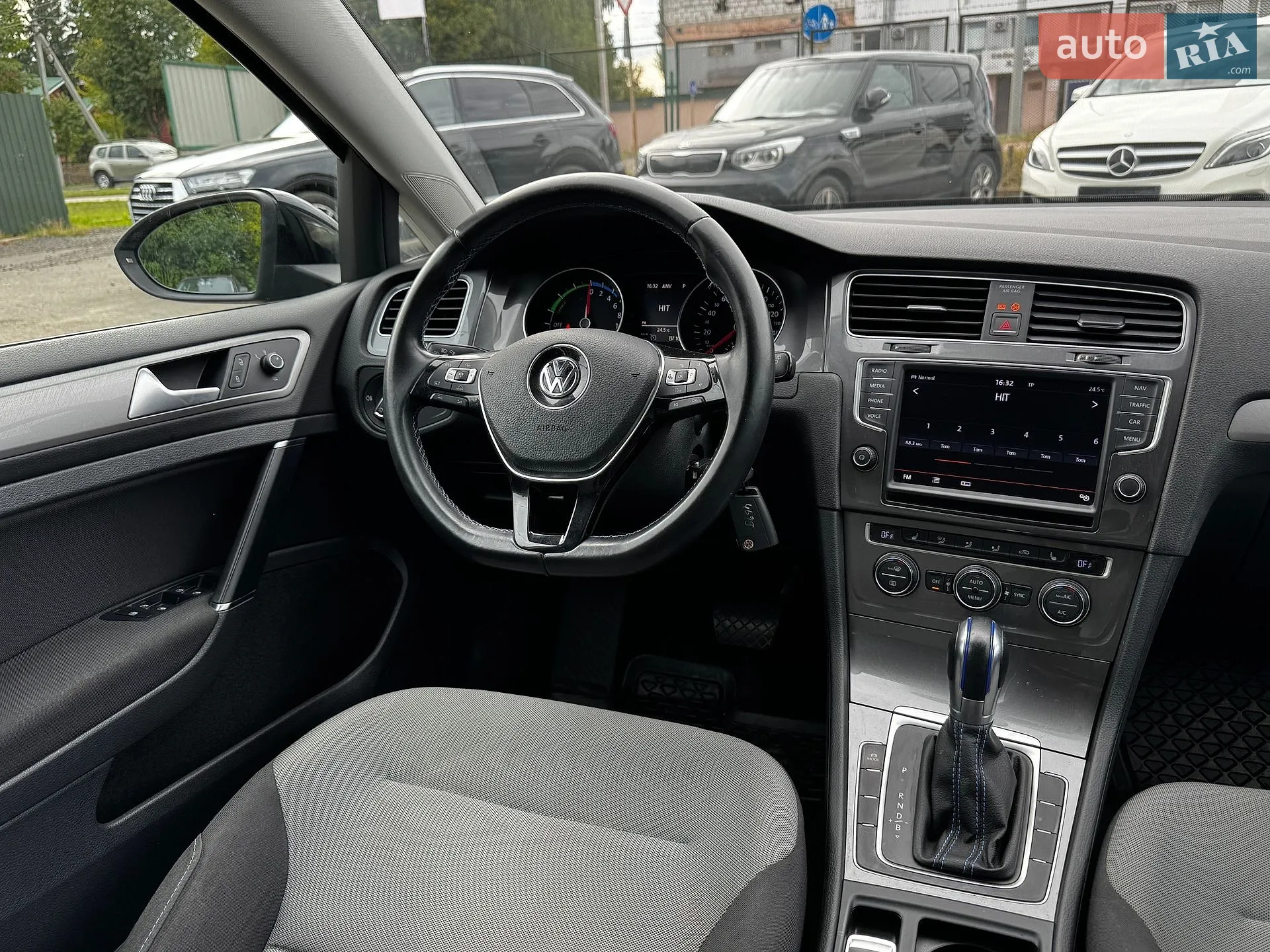 2016 Volkswagen Golf - мініатюра 29