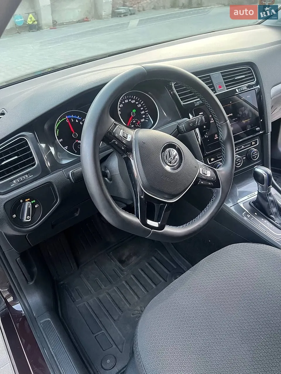 2017 Volkswagen Golf - мініатюра 8