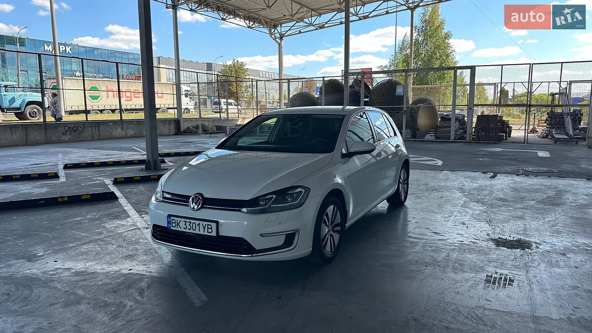 2017 Volkswagen Golf - мініатюра 2