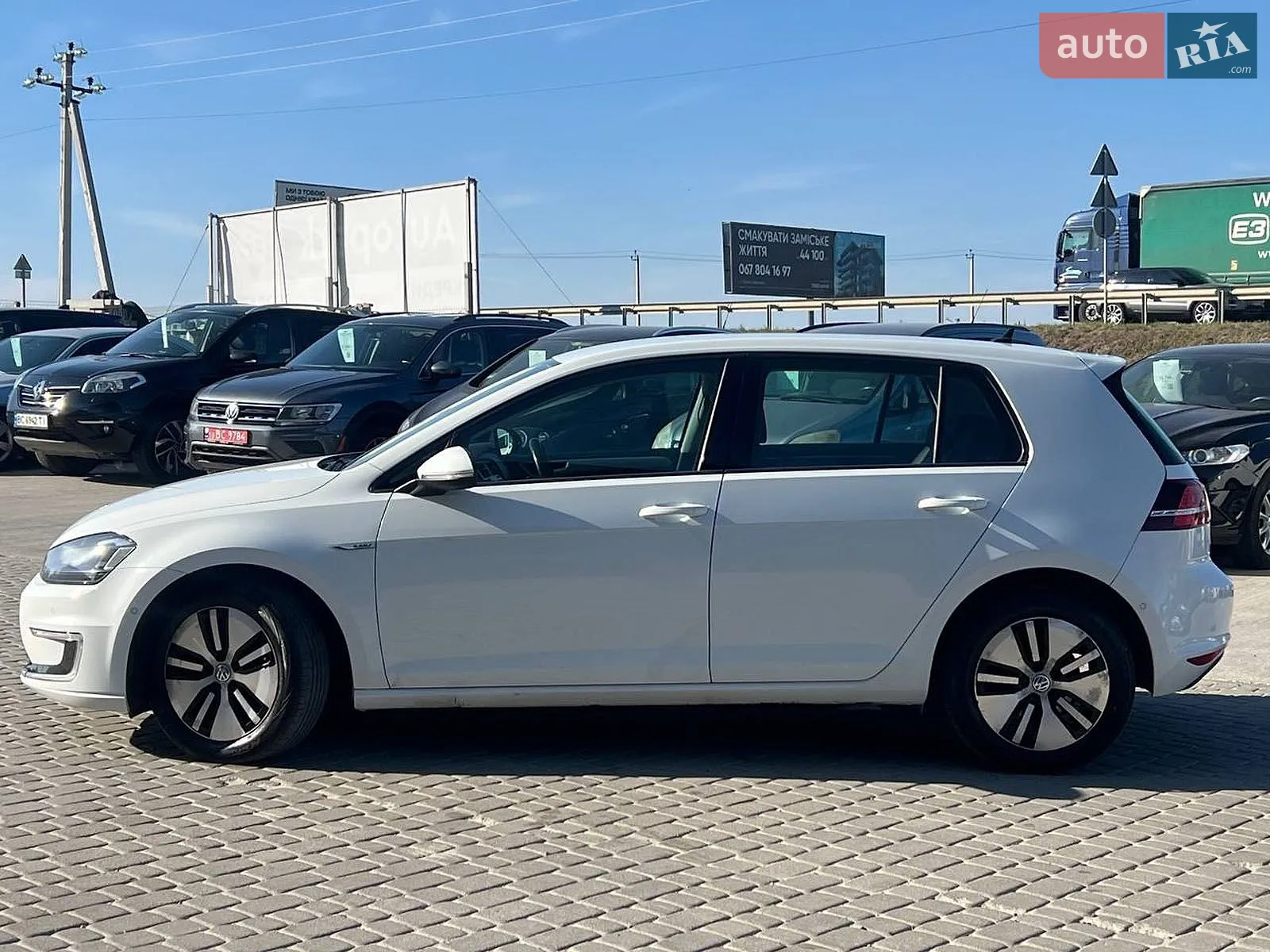 2014 Volkswagen Golf - мініатюра 3