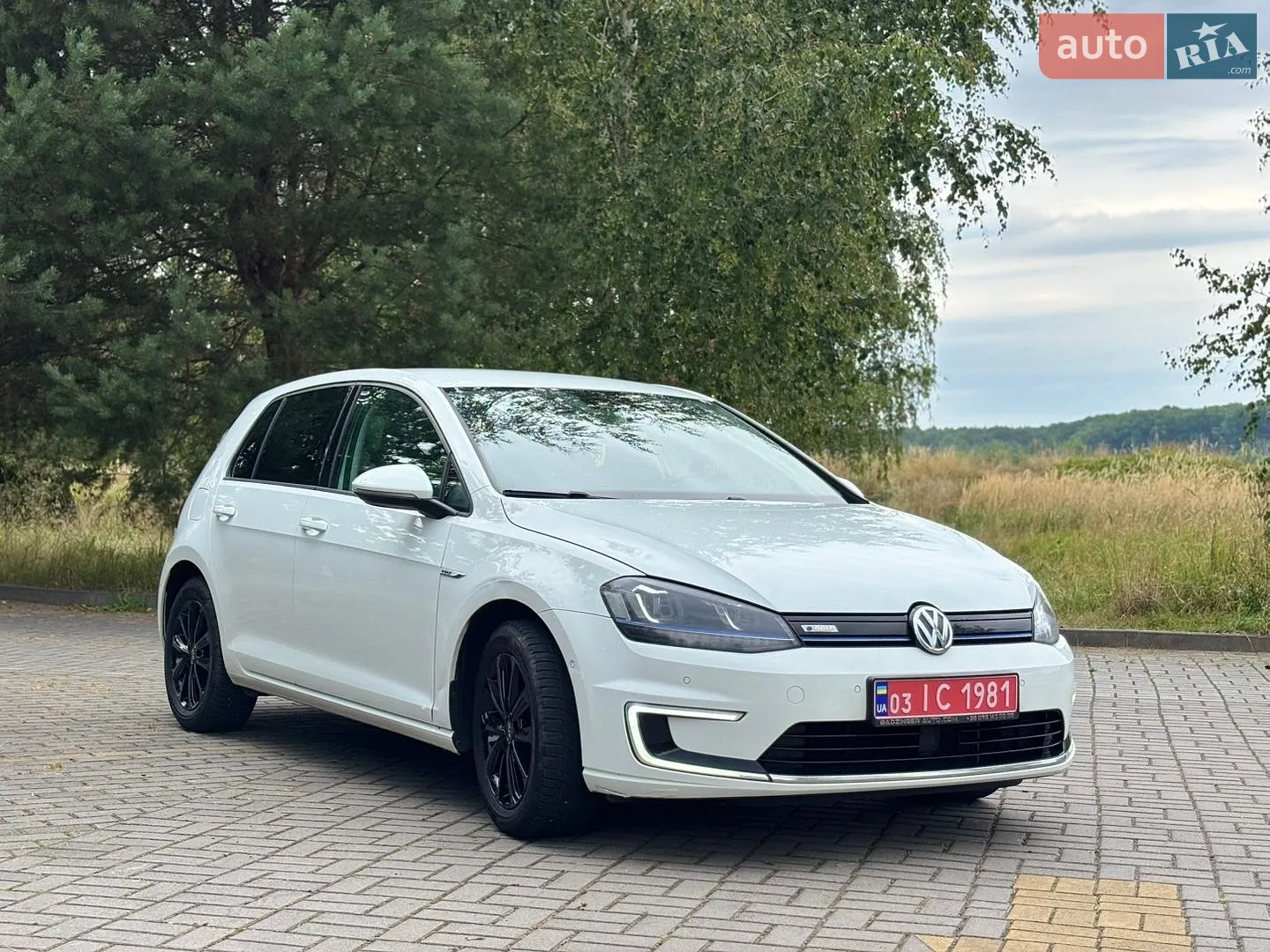2014 Volkswagen Golf - мініатюра 3