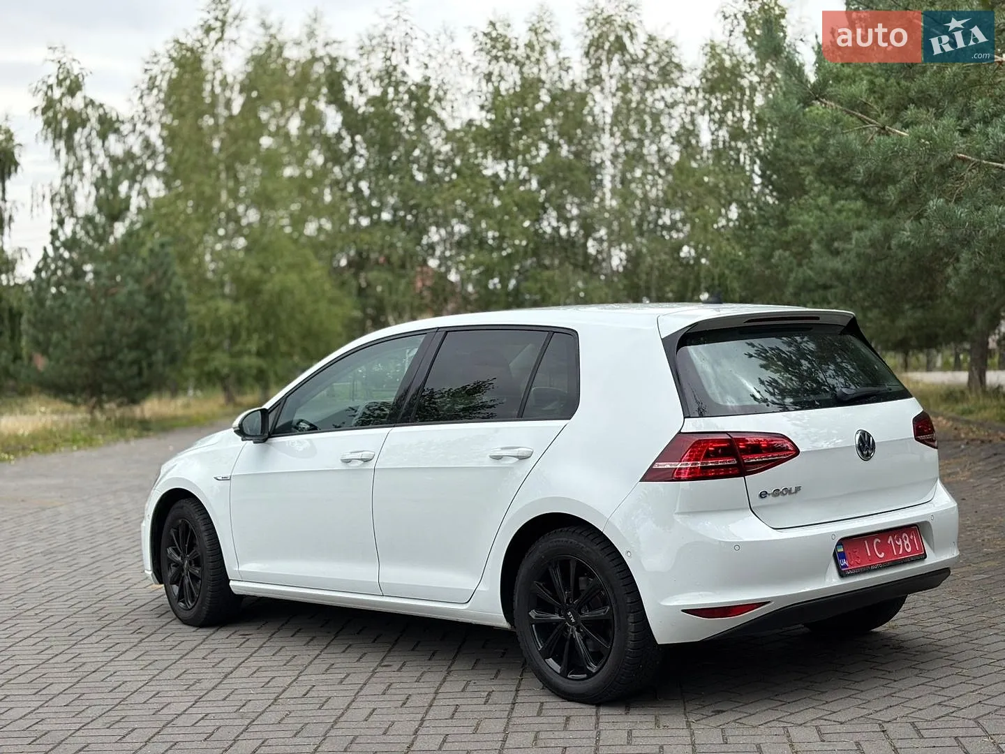 2014 Volkswagen Golf - мініатюра 11