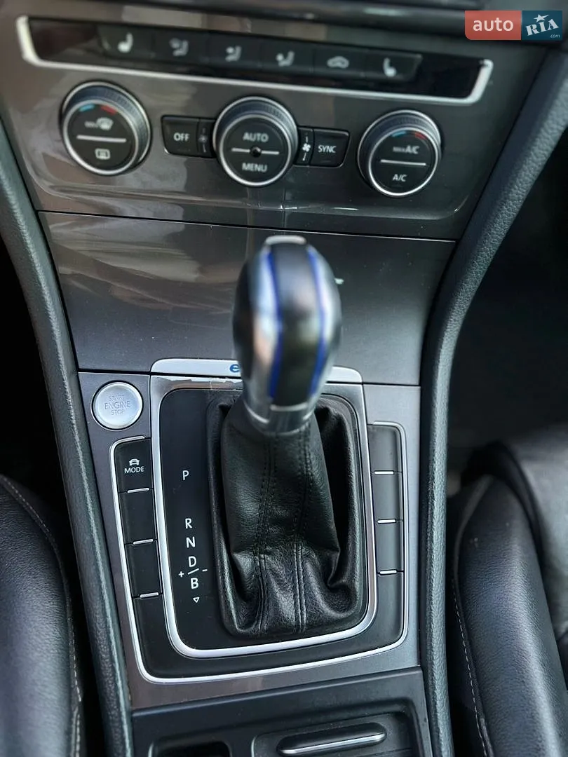 2015 Volkswagen Golf - мініатюра 17