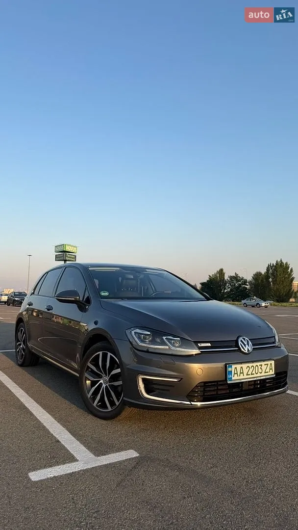 2019 Volkswagen Golf - мініатюра 10