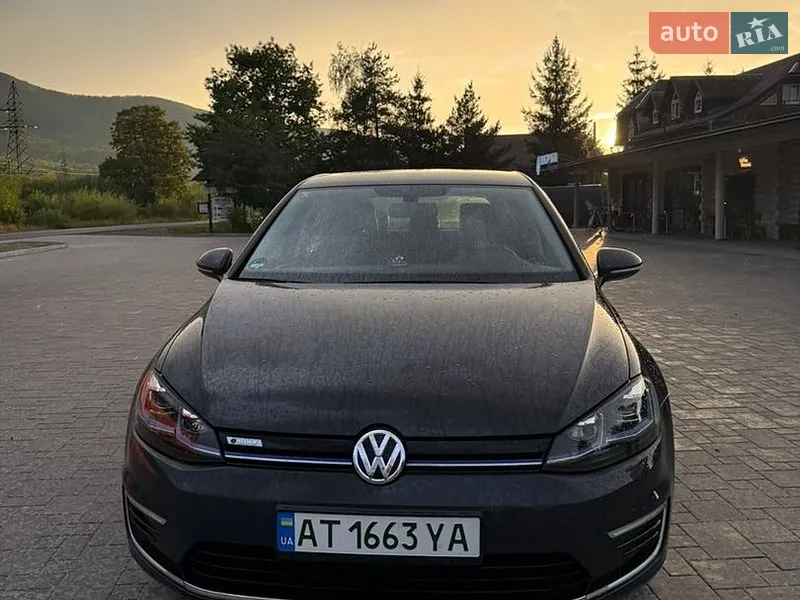 Volkswagen e-Golf