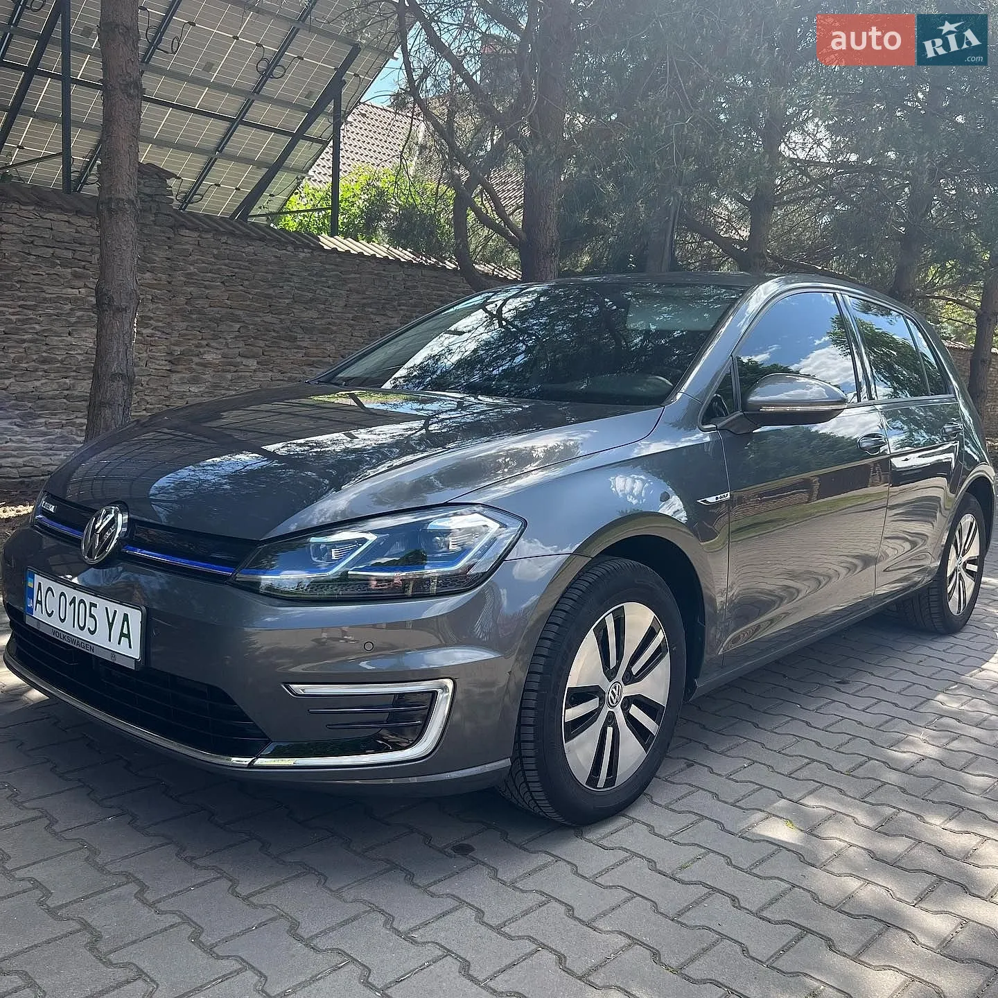 2017 Volkswagen Golf - фото 1