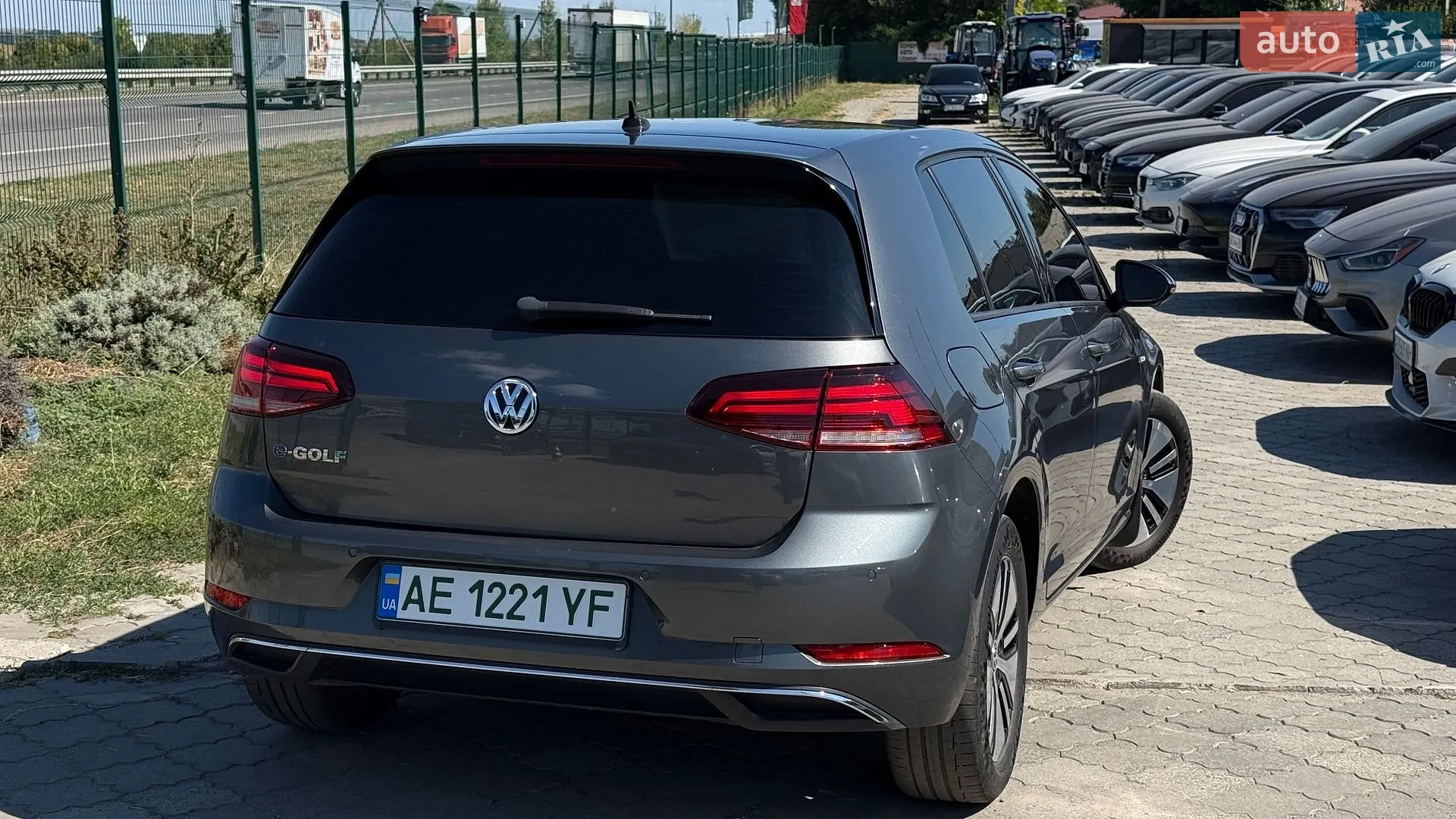 2018 Volkswagen Golf - мініатюра 16
