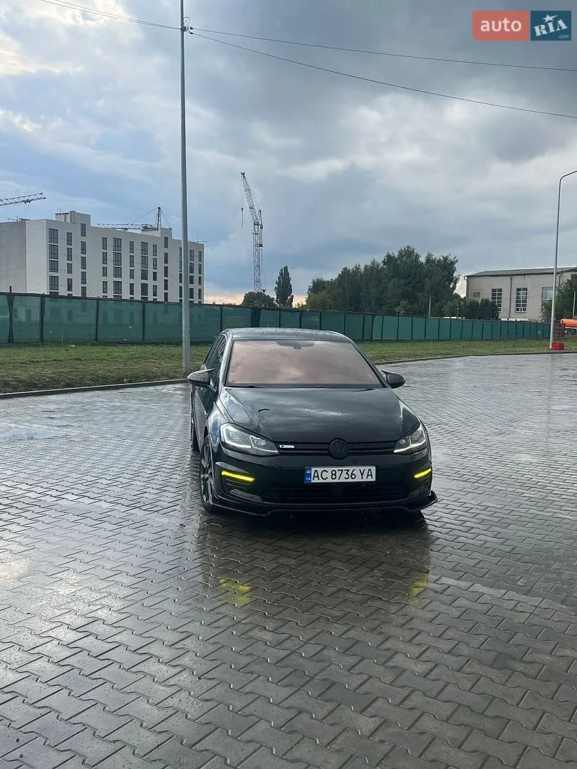 2019 Volkswagen Golf - мініатюра 2