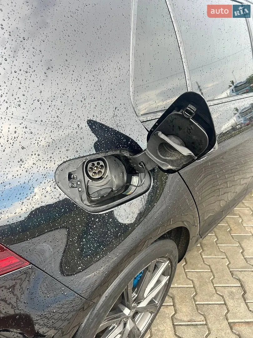 2019 Volkswagen Golf - мініатюра 11