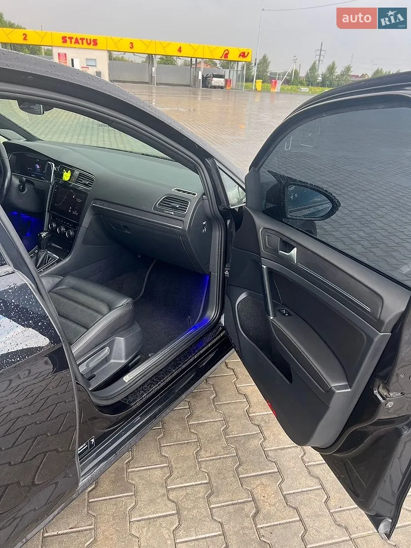 2019 Volkswagen Golf - мініатюра 13
