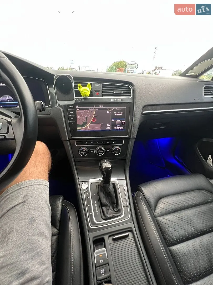 2019 Volkswagen Golf - мініатюра 21