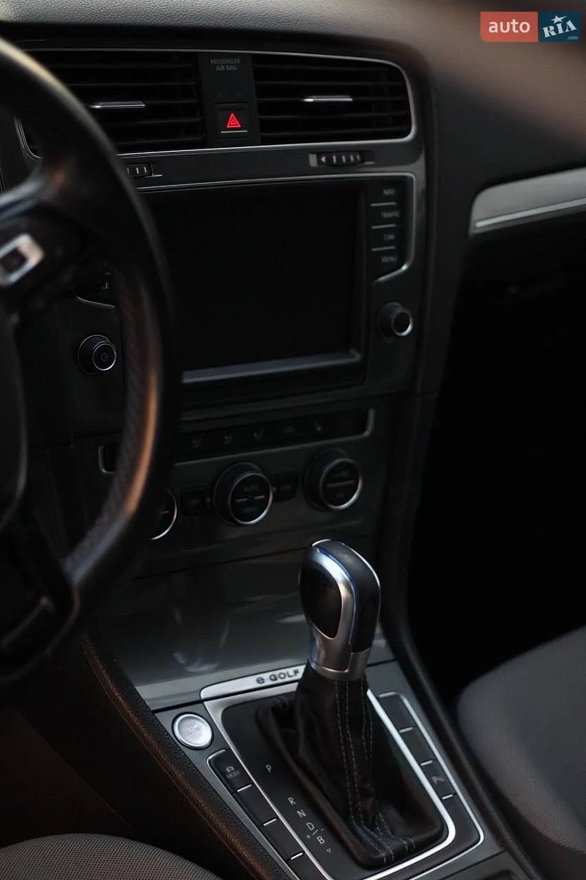 2014 Volkswagen Golf - мініатюра 16