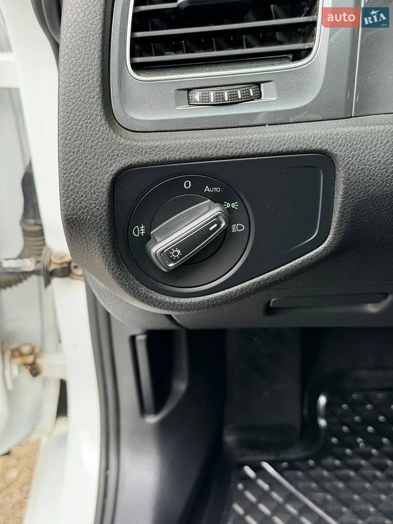 2015 Volkswagen Golf - мініатюра 23