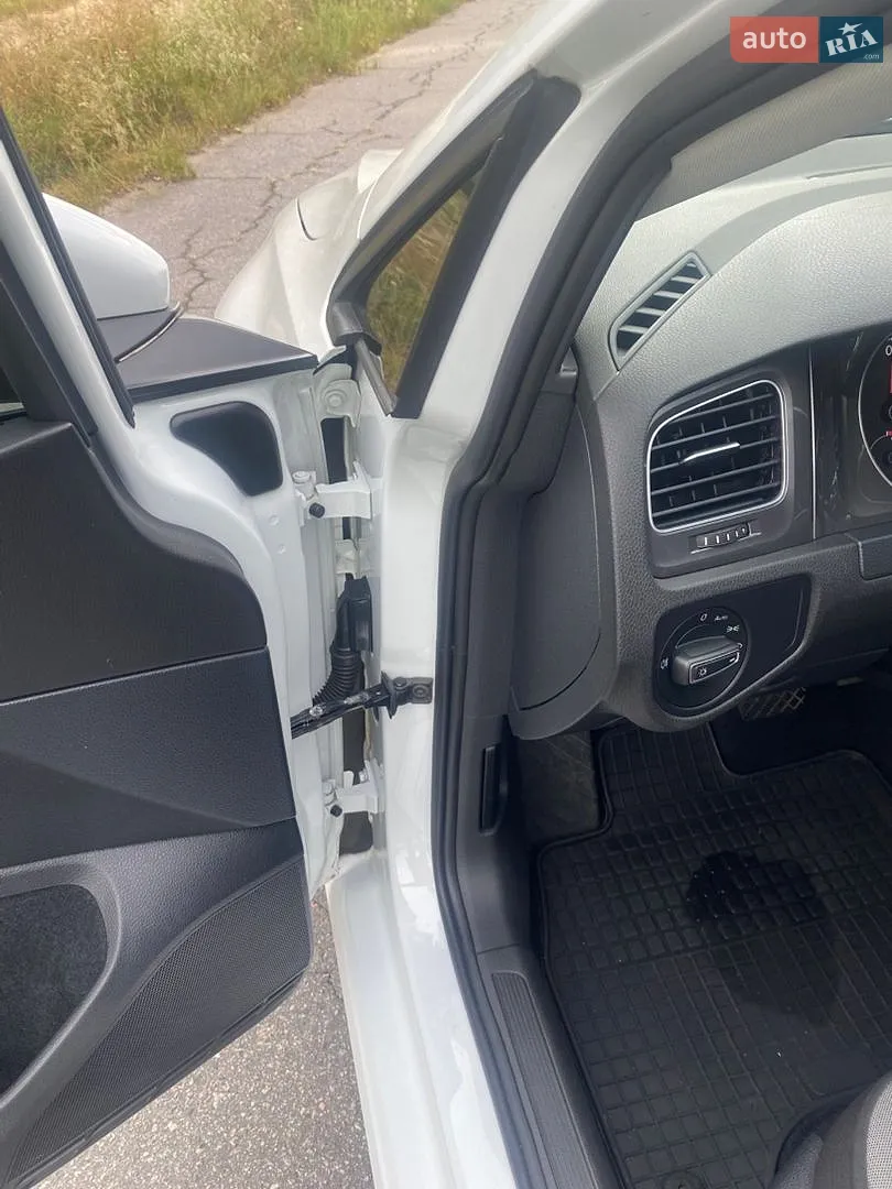 2014 Volkswagen Golf - мініатюра 13